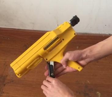 美缝双组胶枪安装图解